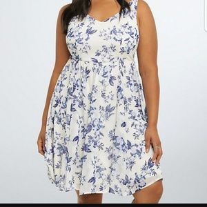 Torrid floral dress size 2